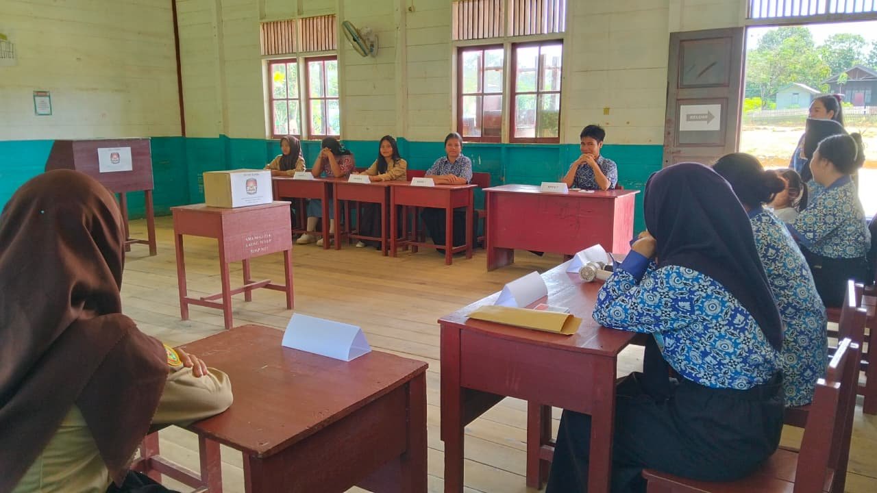 Pelaksanaan Pemilihan Ketua dan Wakil Ketua OSIS SMAN 4 Laung Tuhup Berjalan Lancar dan Demokratis